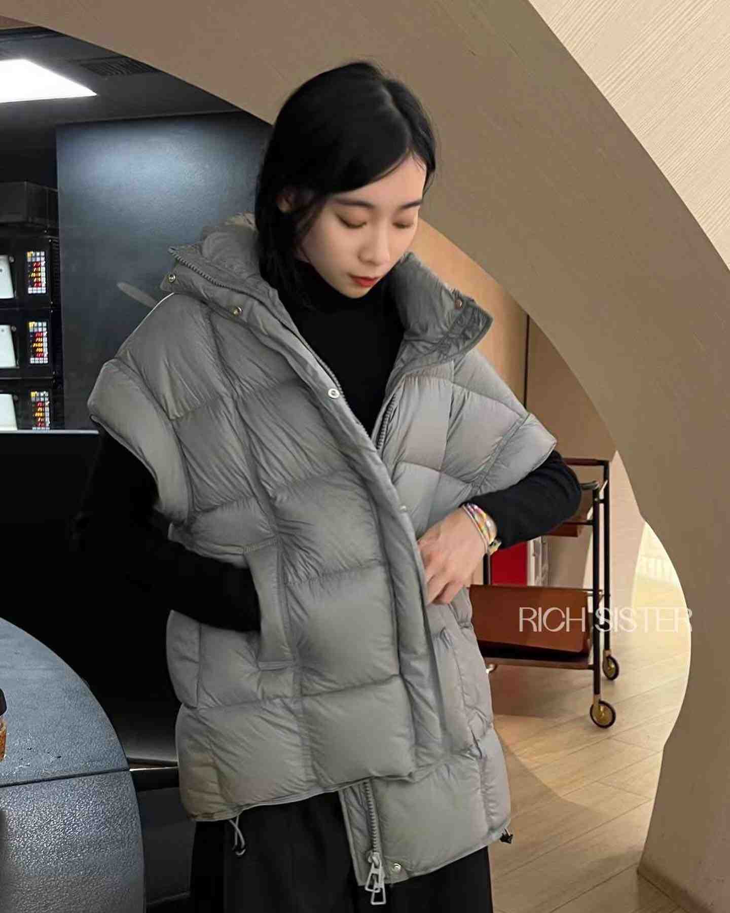 rich sister-APM PLACE 7F 18-1 产品图