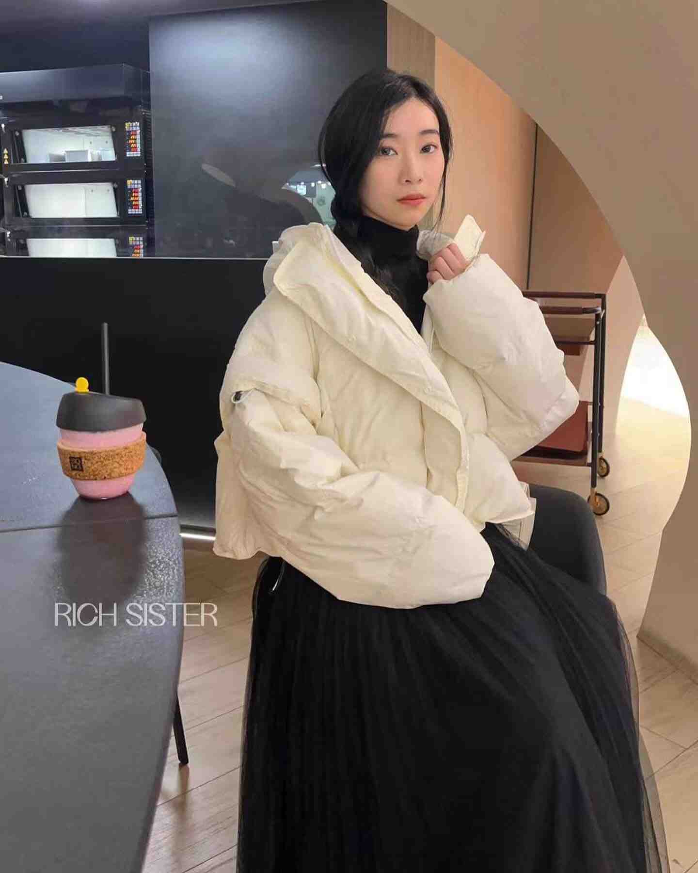 rich sister-APM PLACE 7F 18-1 产品图