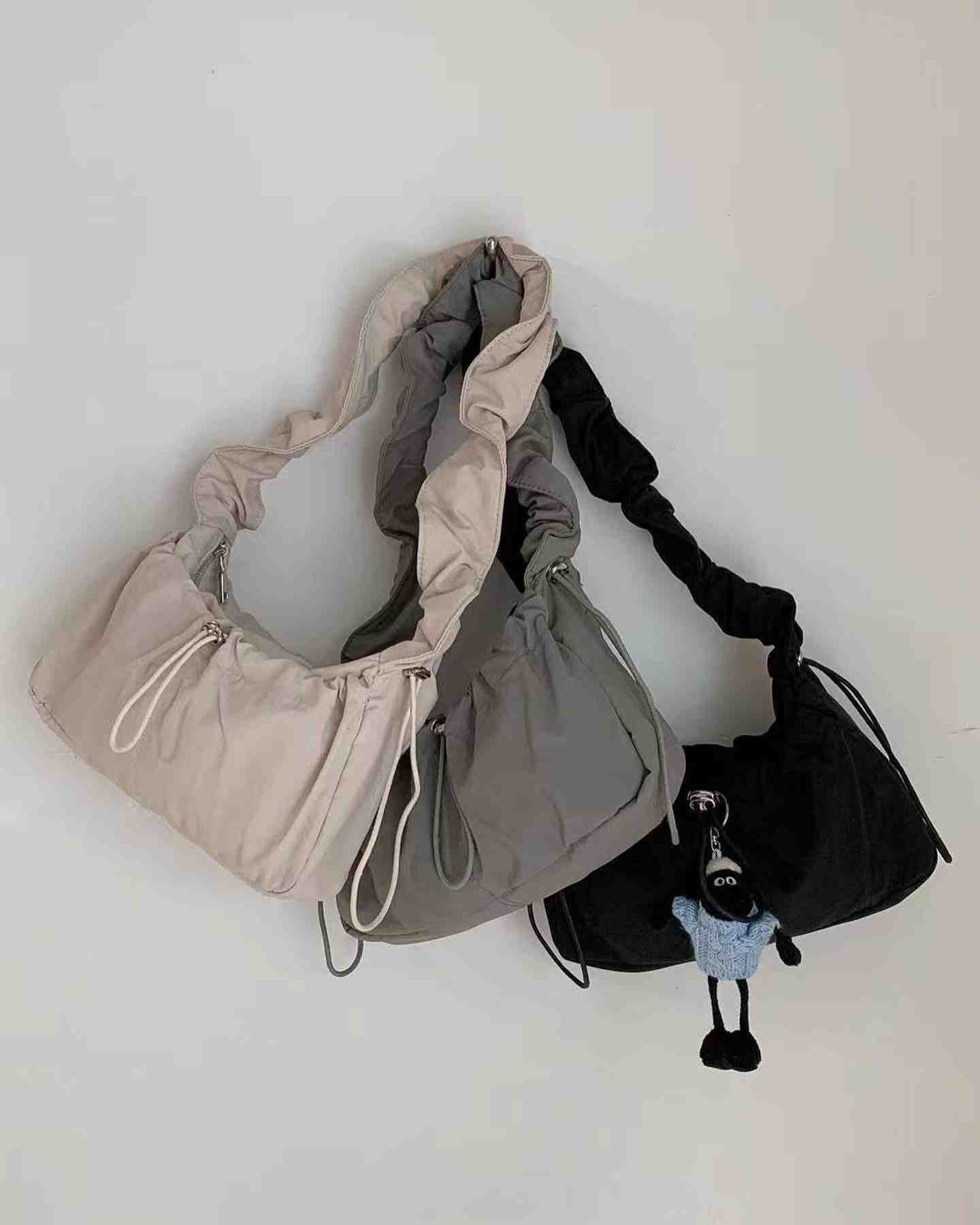 trouvaille包-Apm place B208 产品图
