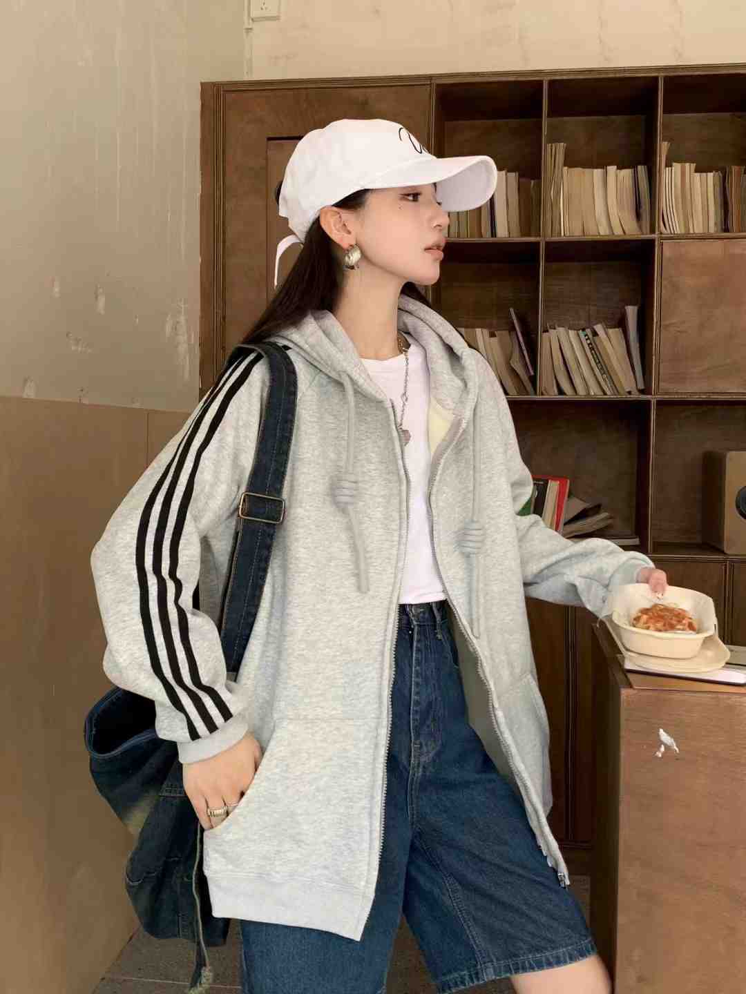 唯尚服饰 产品图