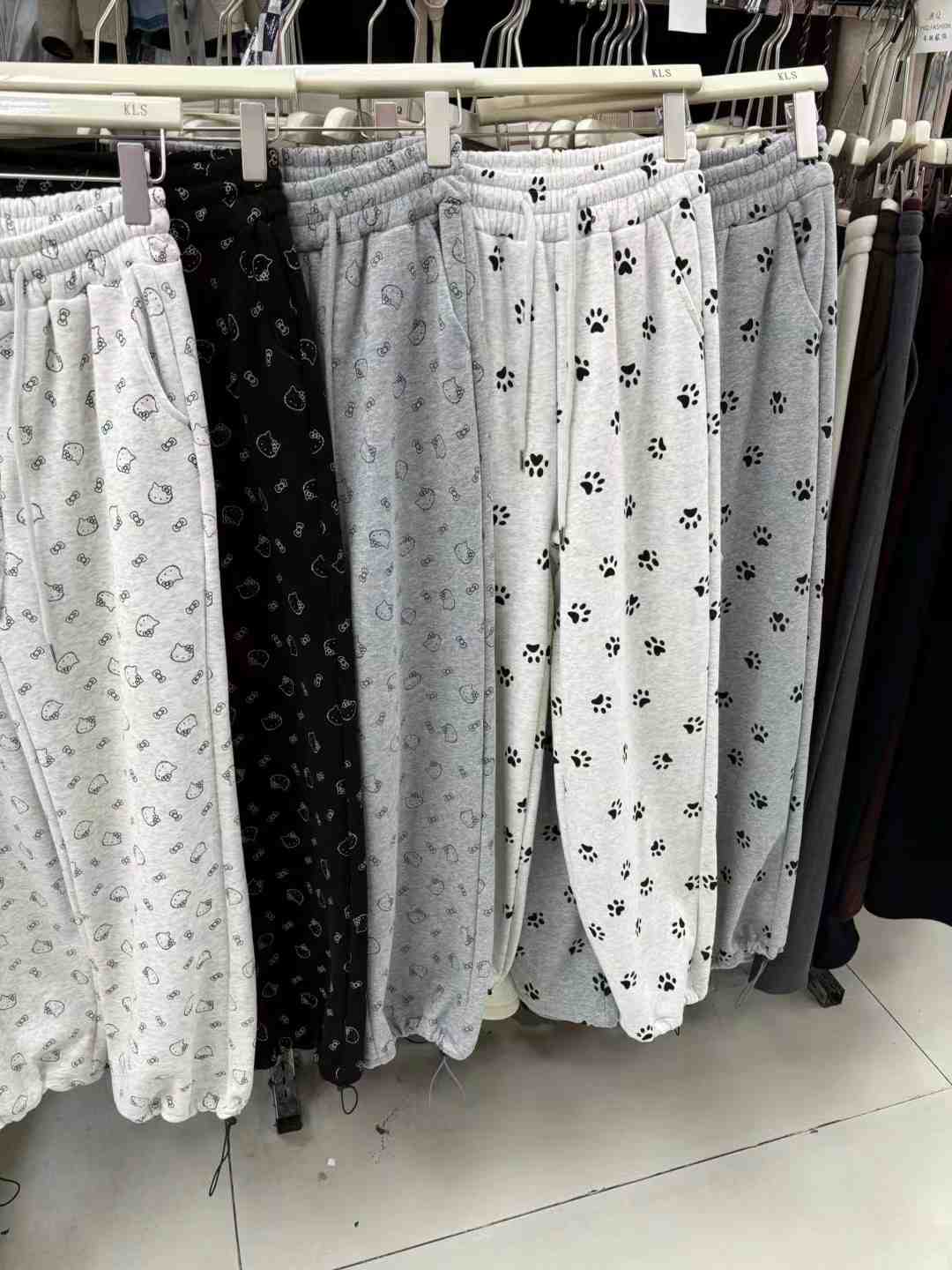 华敏服饰--南城1楼C198 产品图