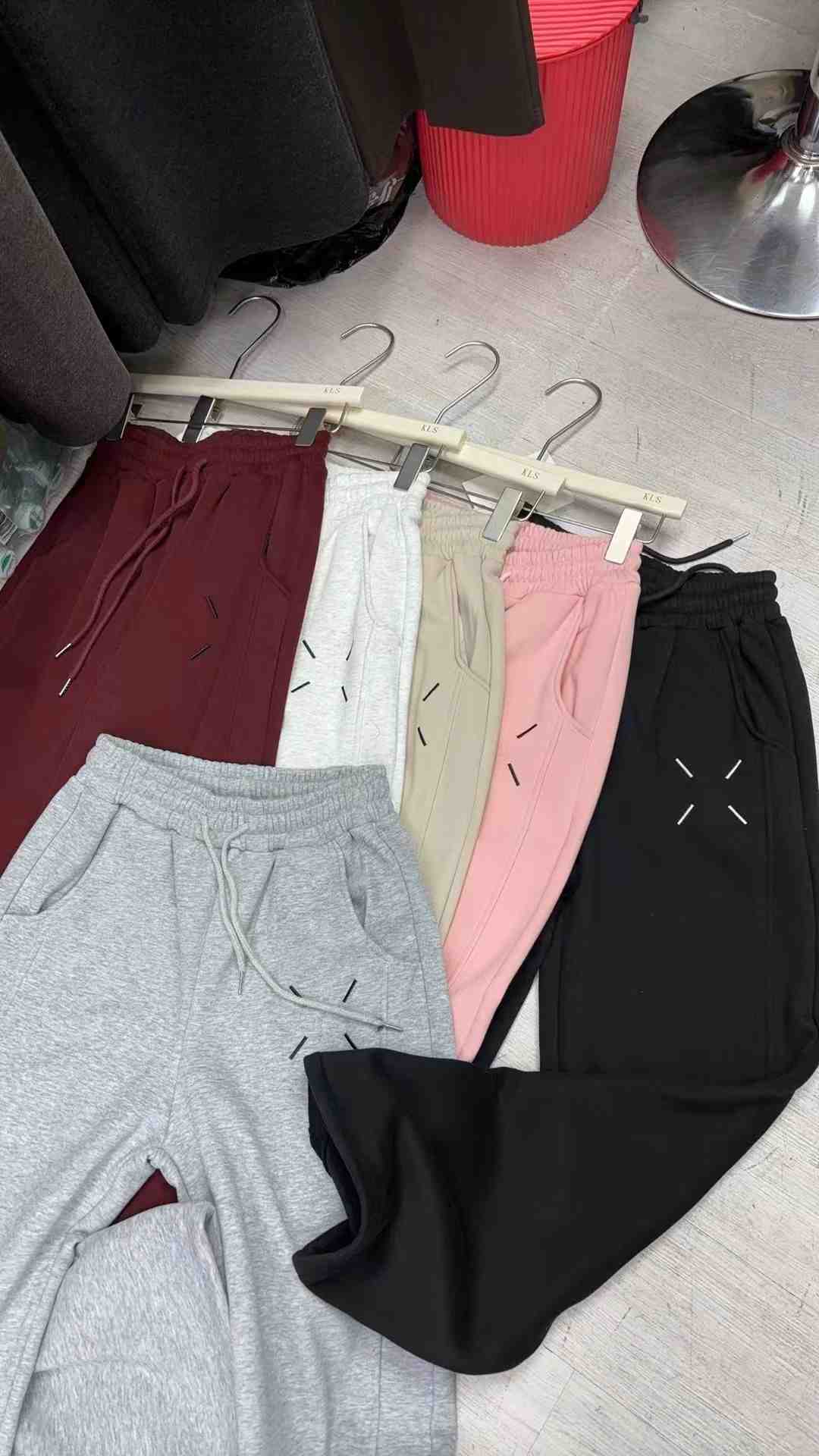华敏服饰--南城1楼C198 产品图