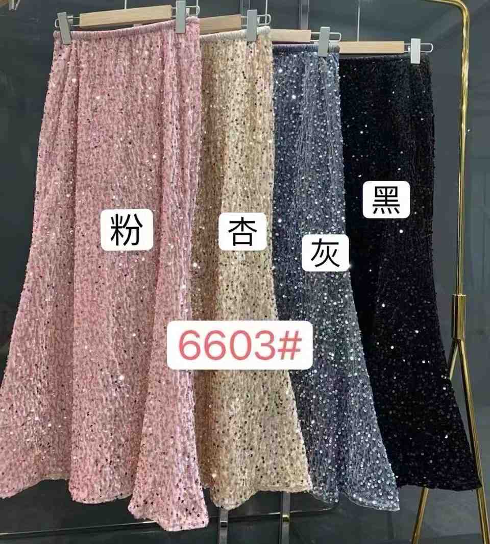 WAN.S万小姐--万佳7街111档 产品图