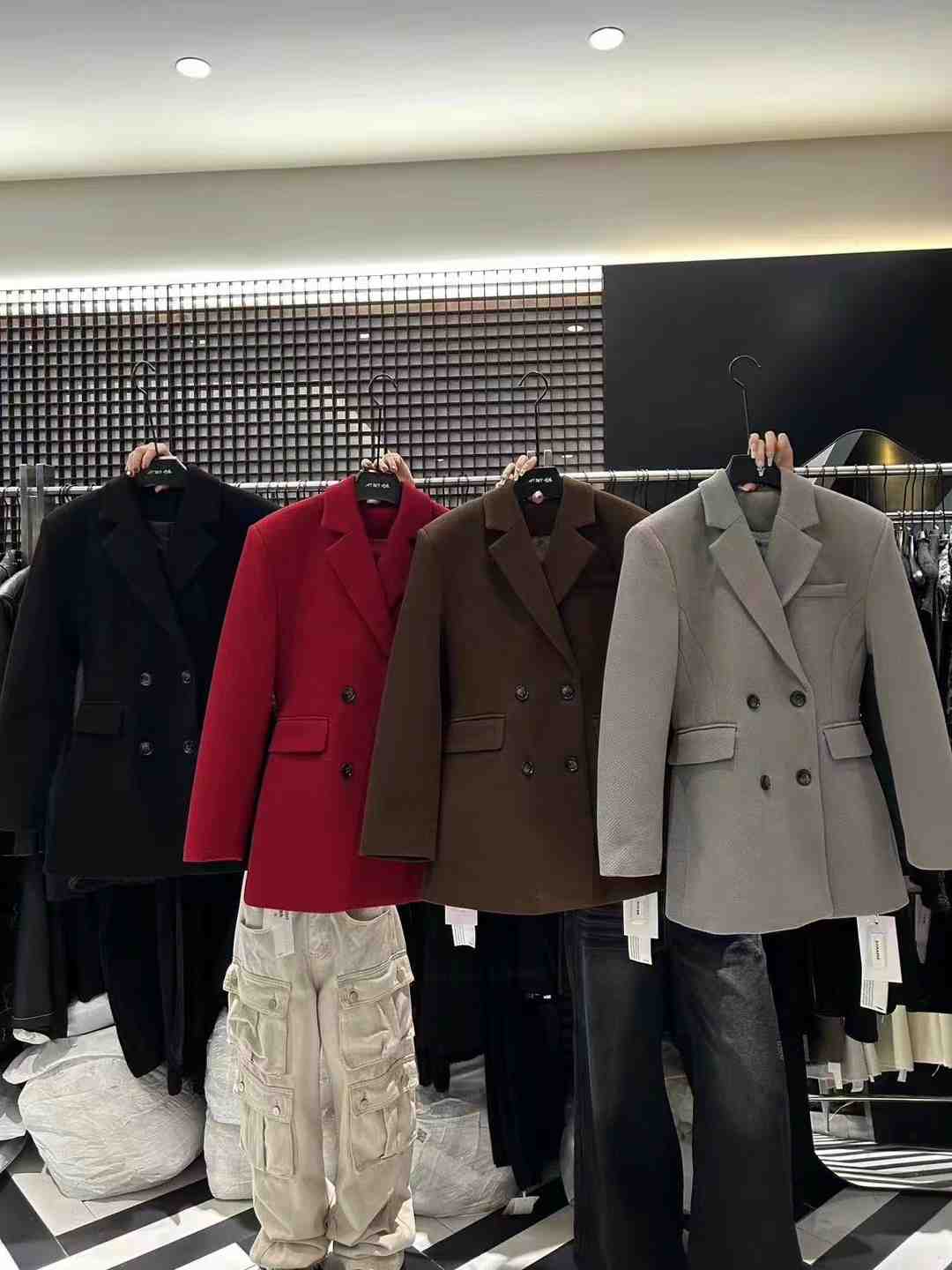 小辣椒--万佳一街26 产品图