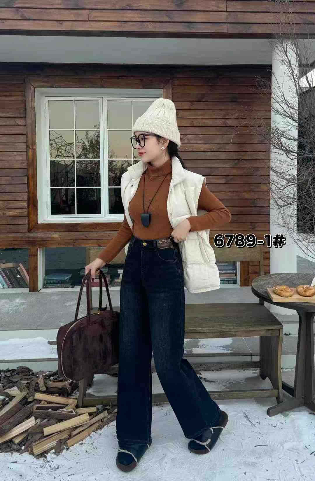 馨月儿--南城三楼140档 产品图
