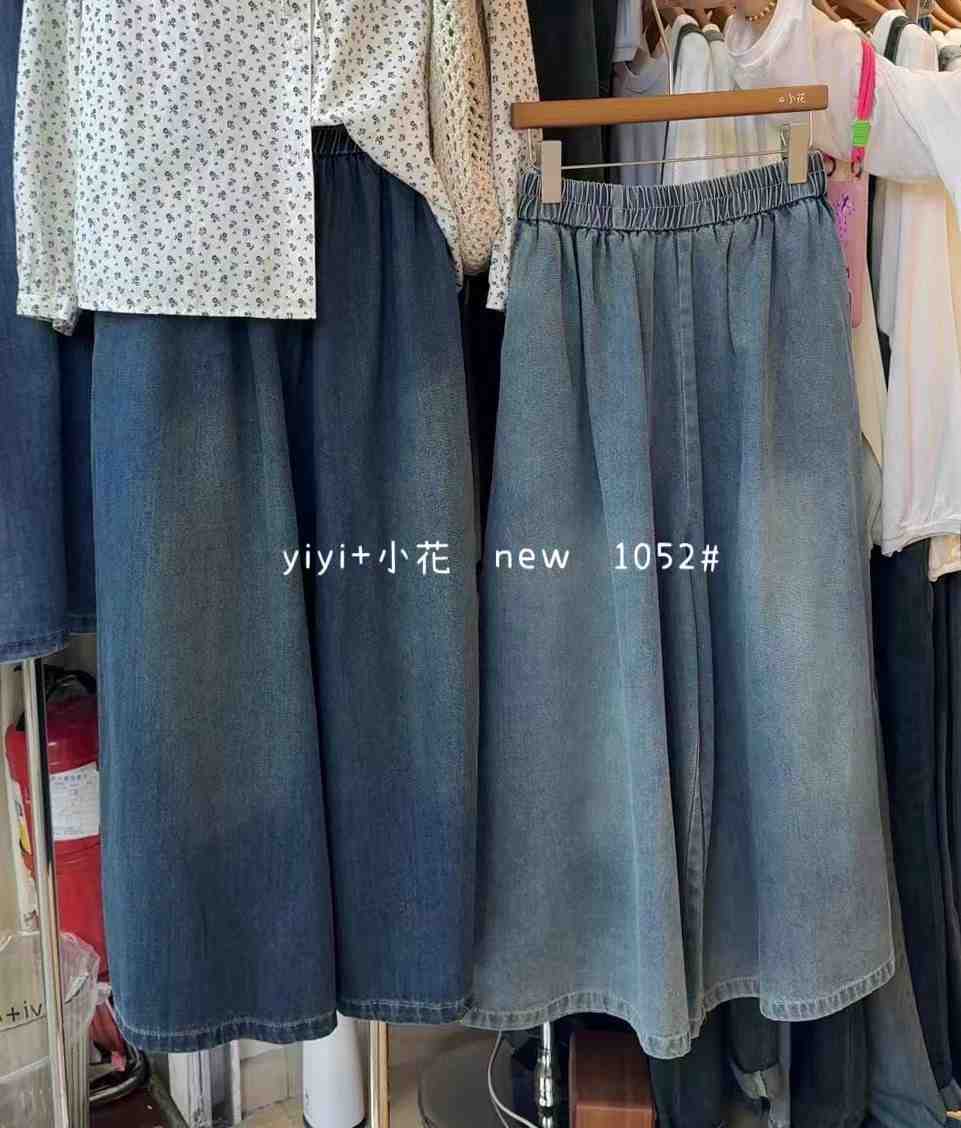 YIYI+小花--金马3楼150 产品图