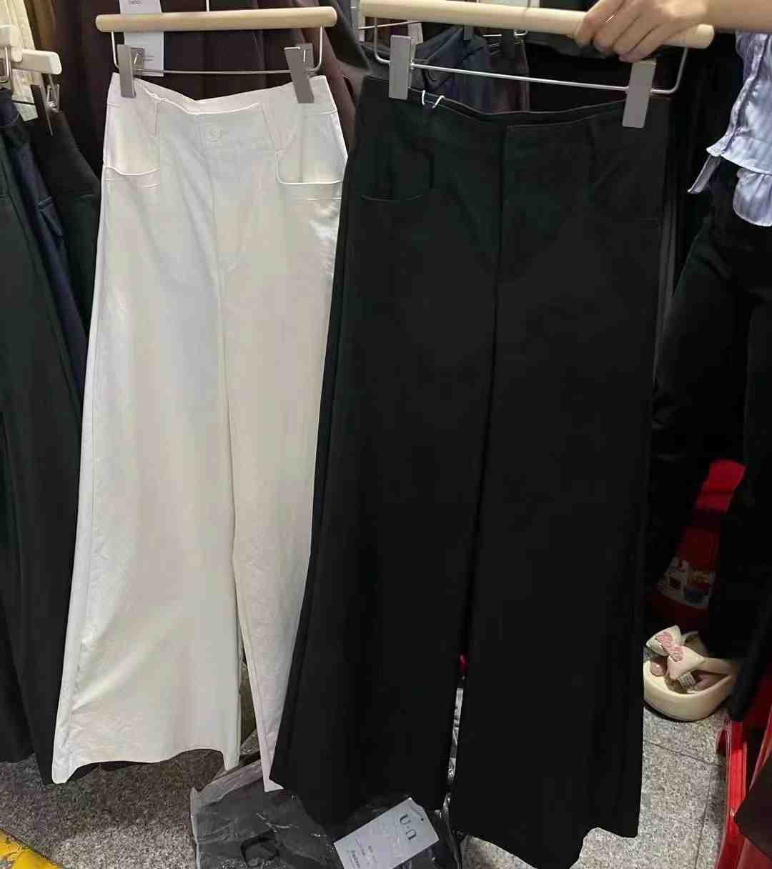 有你西裤--金马2楼B052-1 产品图