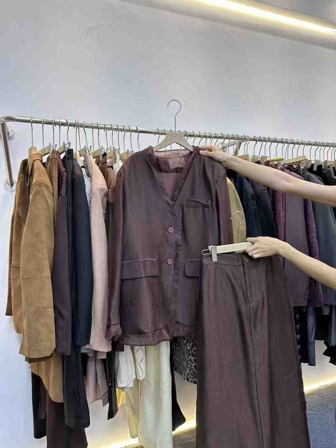 小方女装 产品图