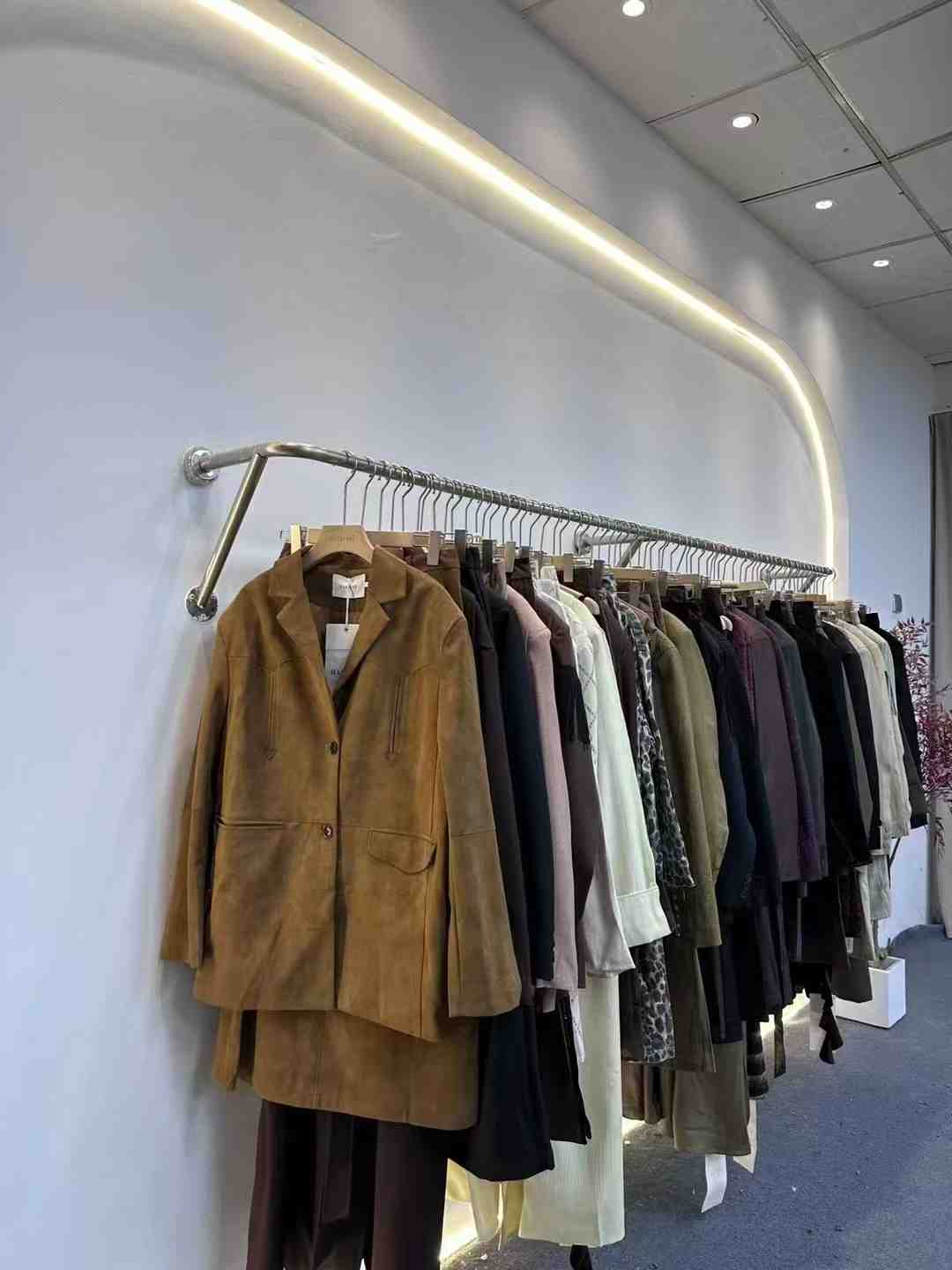 小方女装 产品图