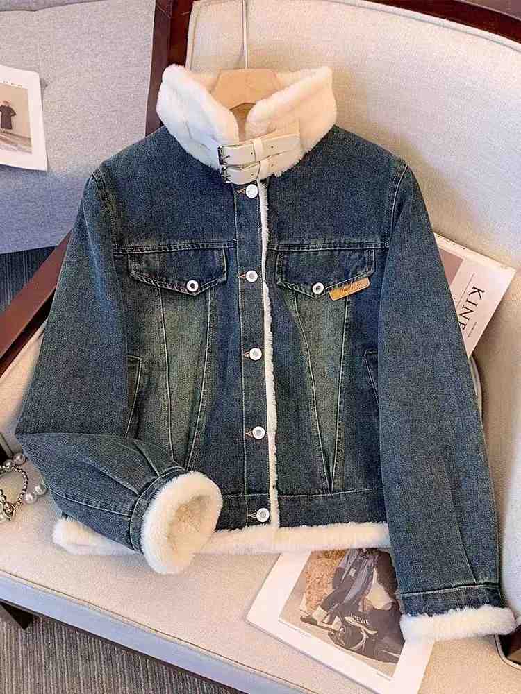 顶绣牛仔-金马3楼185-1档 产品图