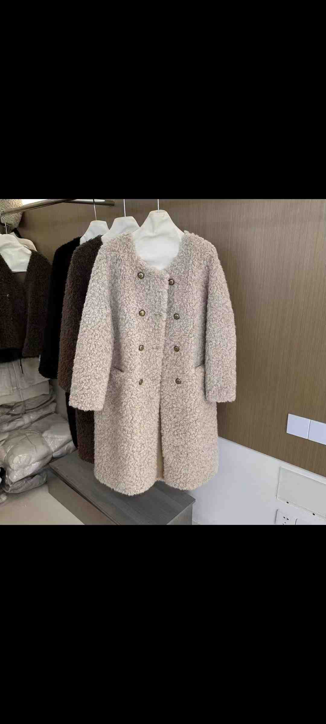 上品女装 产品图