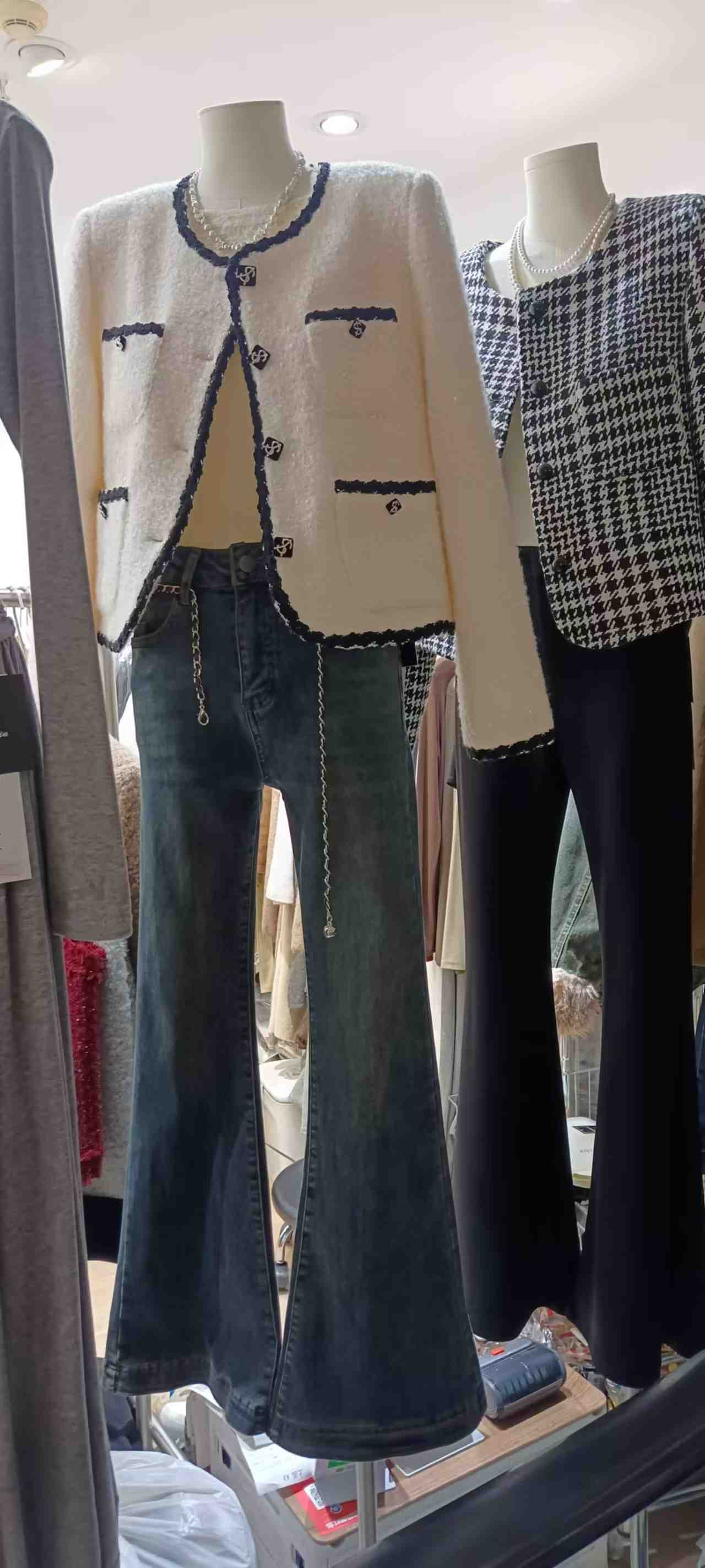 上品女装 产品图