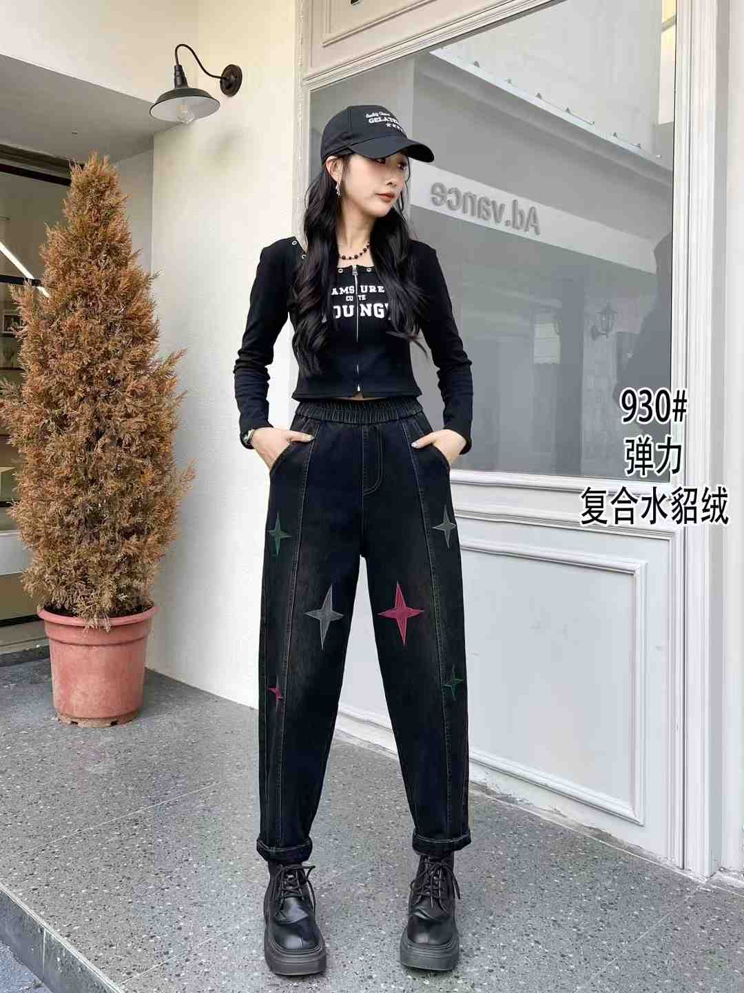 靓彩伊人-南城一楼B165 产品图