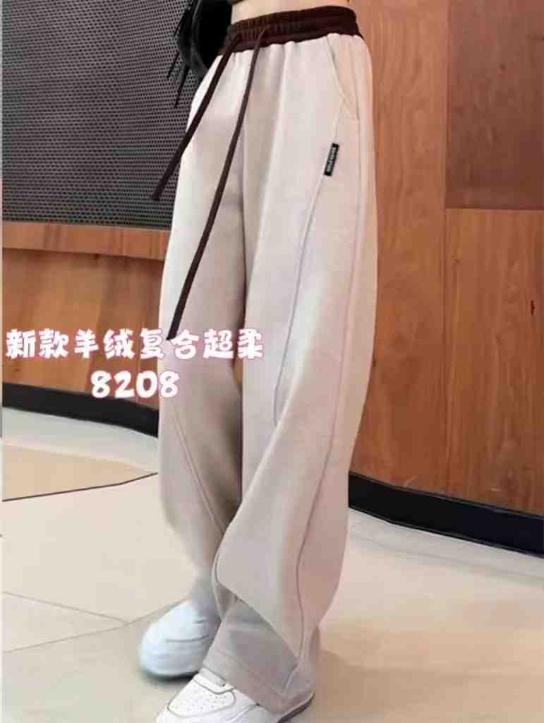 潇潇服饰-南城一楼C231
