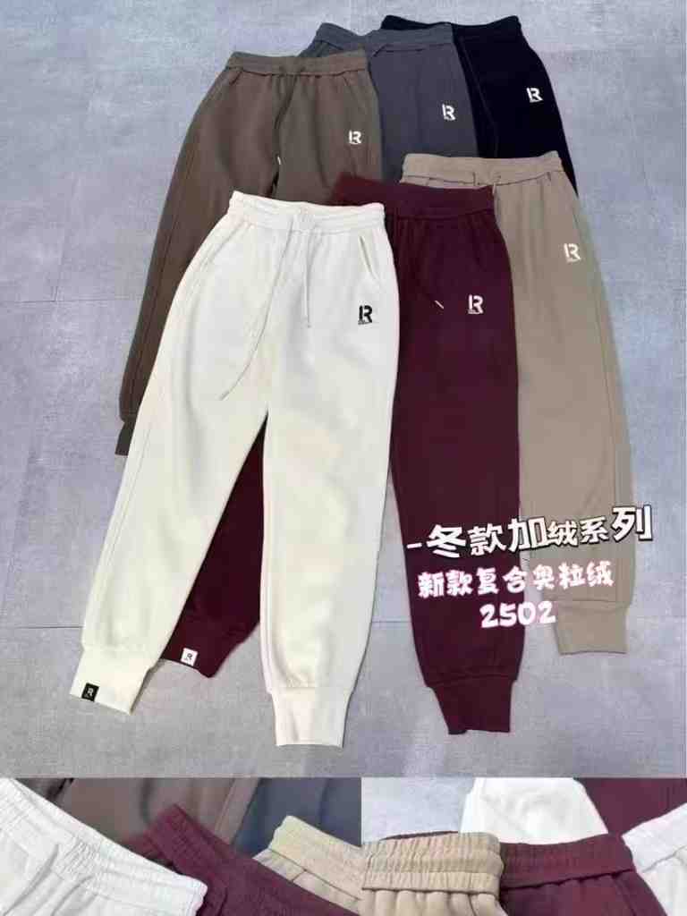 潇潇服饰-南城一楼C231 产品图