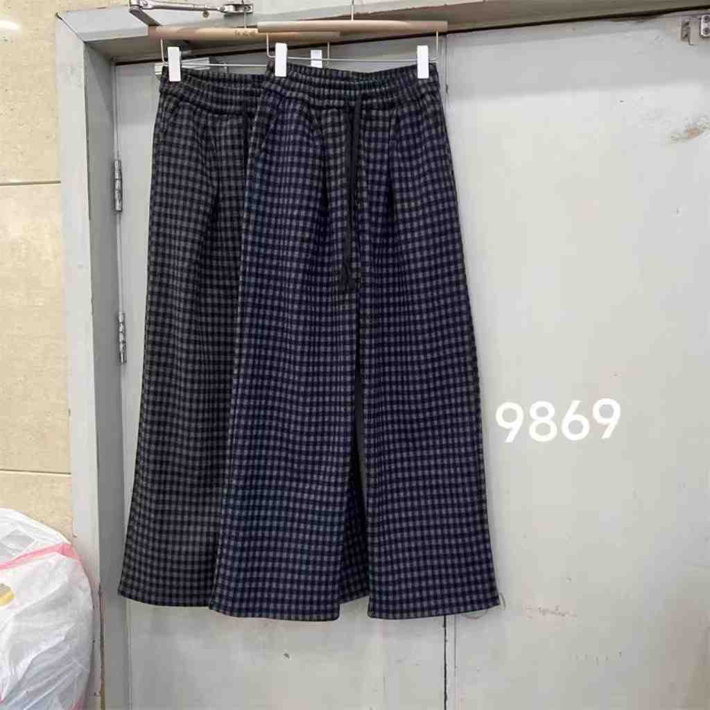衣佳人女裤-南城1楼149 产品图