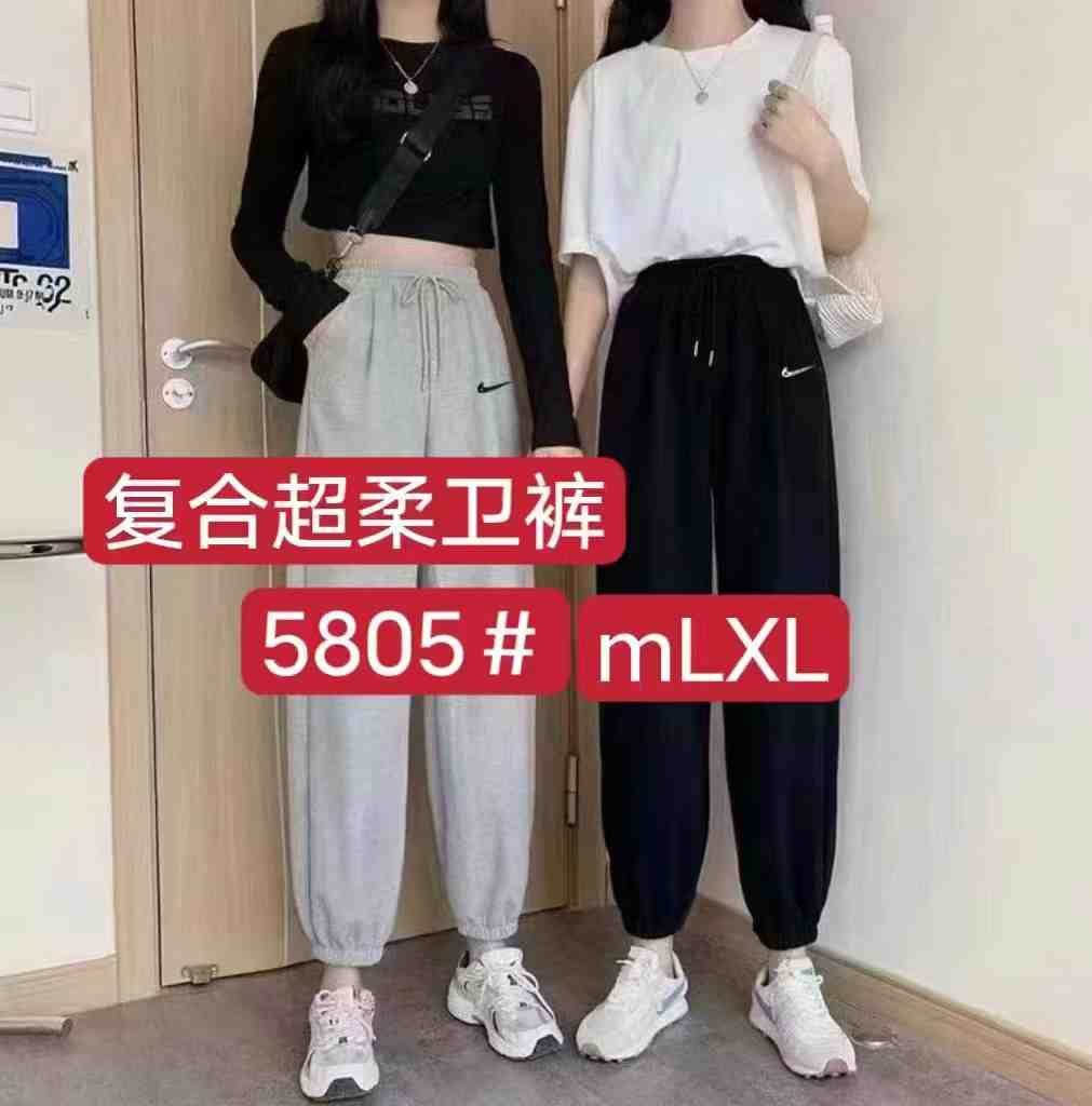 伊然服饰-南城1楼B165 产品图