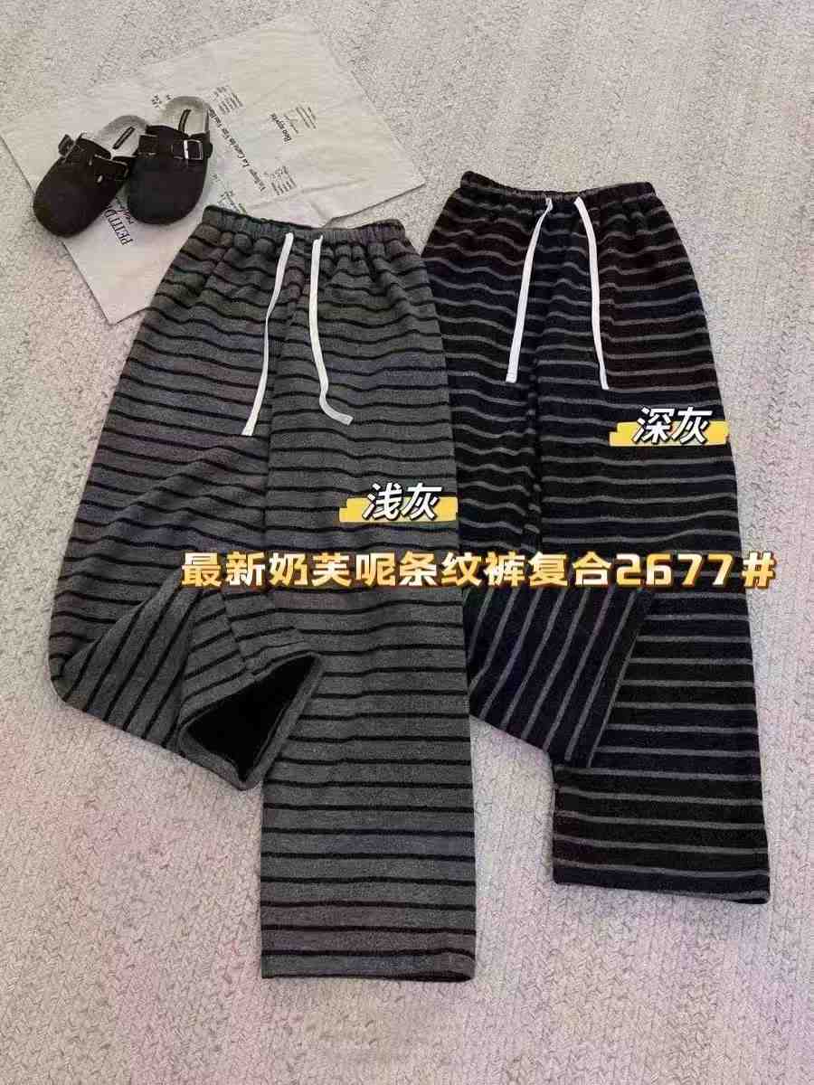潇熠服饰-南城1楼c211 产品图