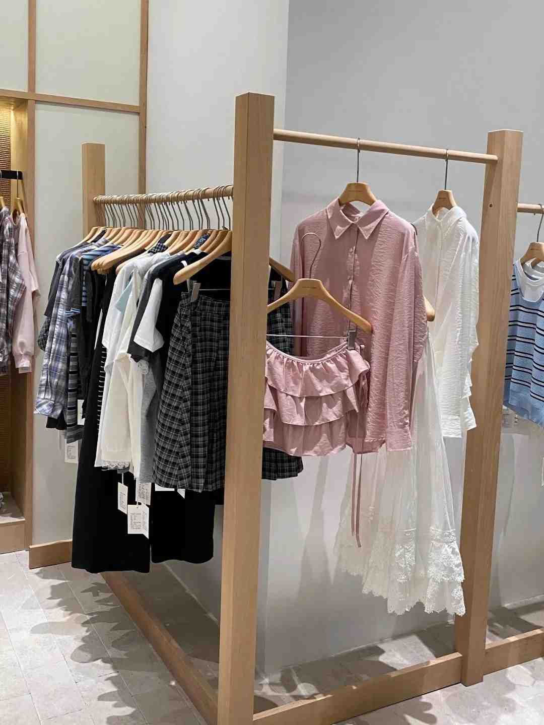Meet up studio-201 产品图