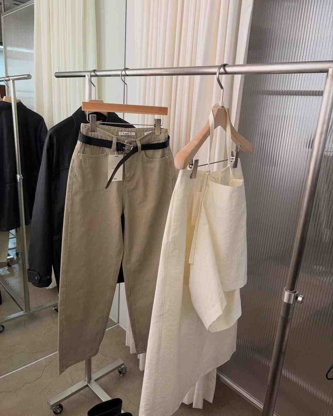 lakeside-Apm 1F 28 产品图