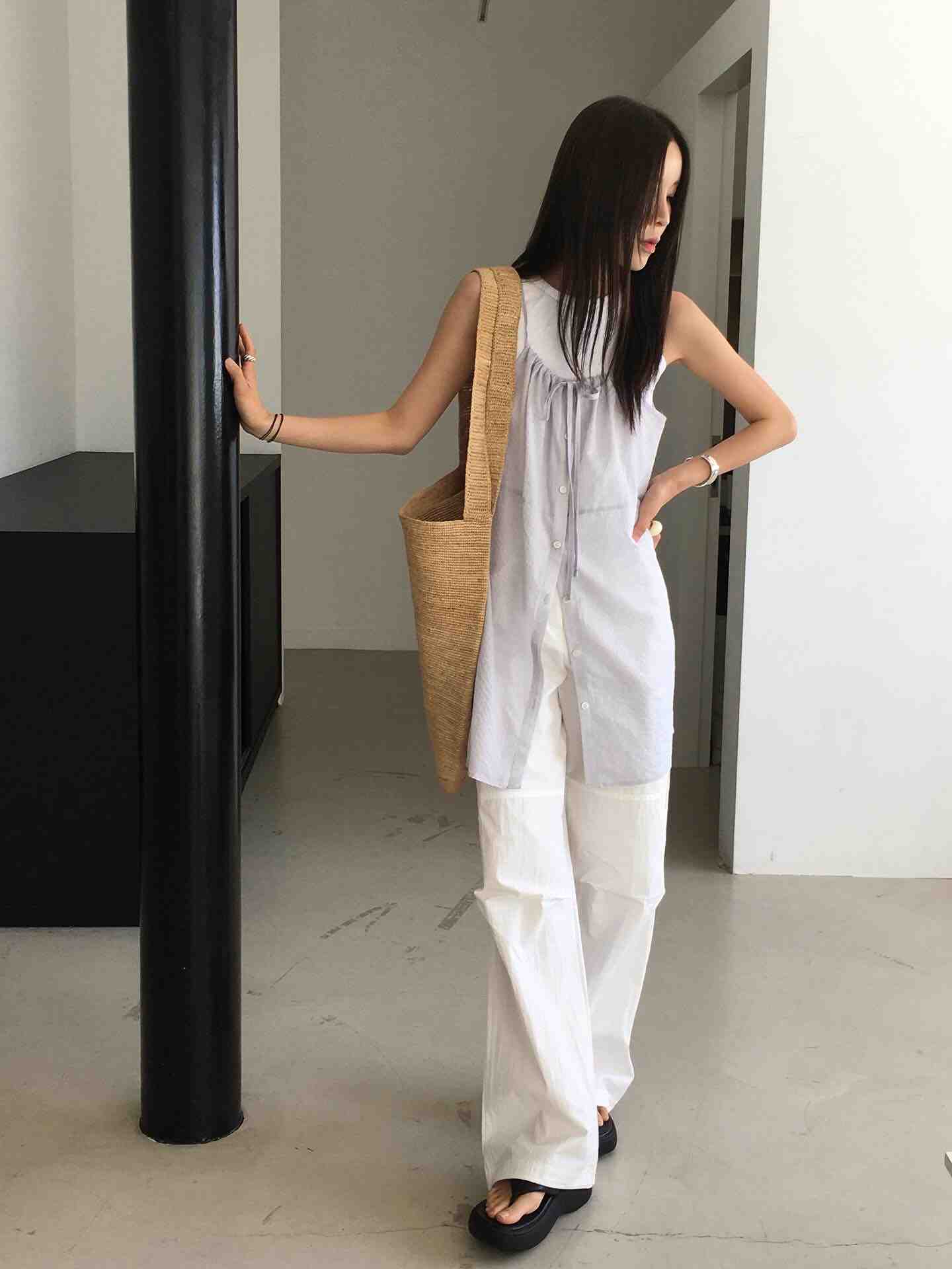 MONDAYMORING-apmPLACE 2F12 产品图