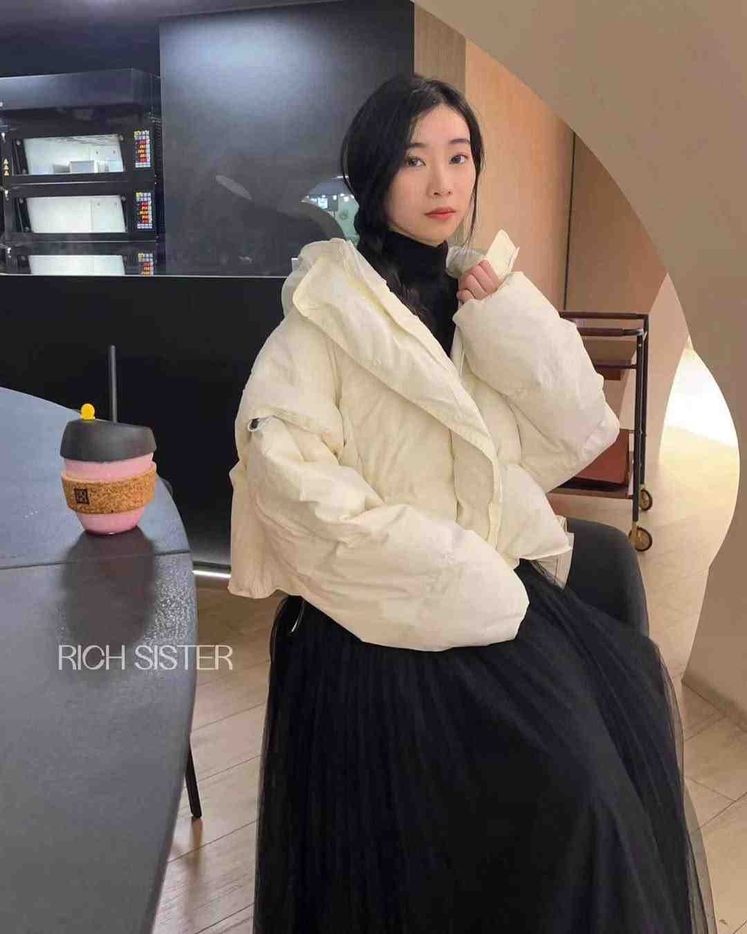 richsister-APM PLACE 7F 18-1 产品图
