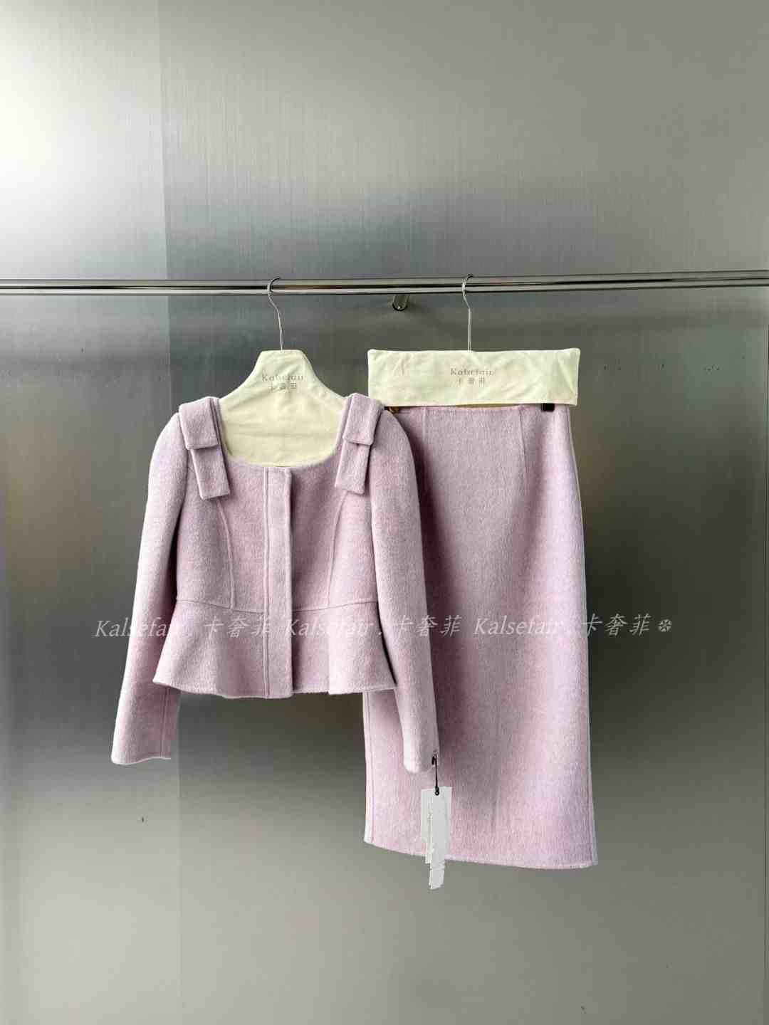 卡奢菲 大衣--A627 产品图