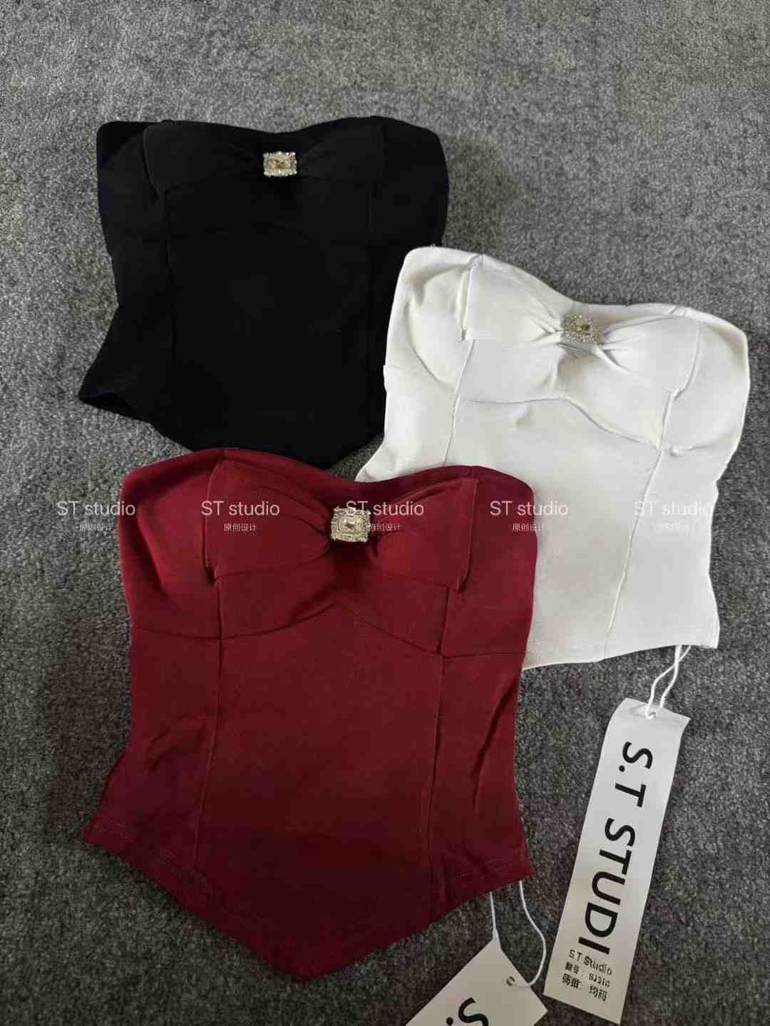 S.T studio(纯欲辣妹)金马3楼C086主通挂档 产品图