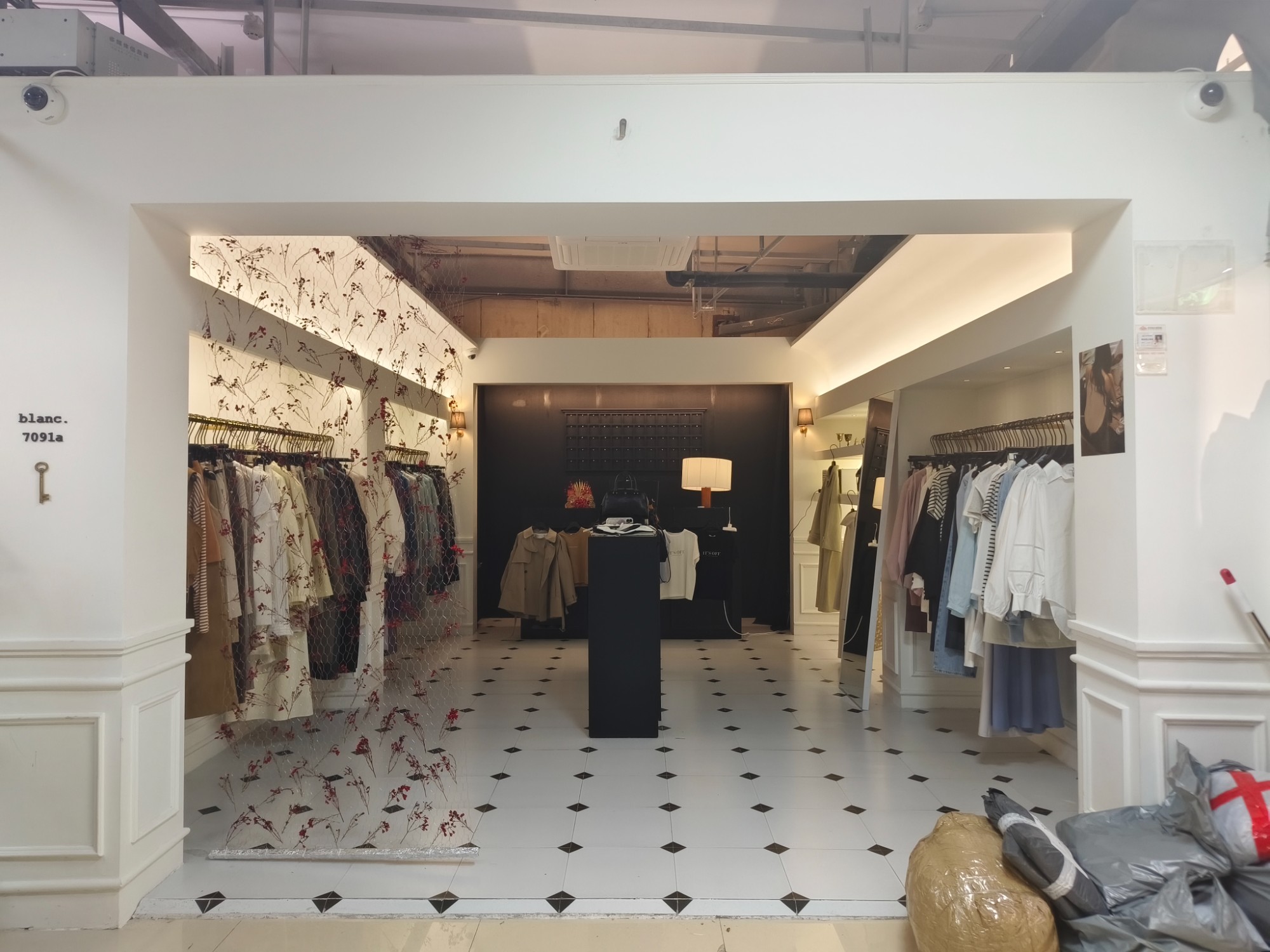 blanc白 产品图