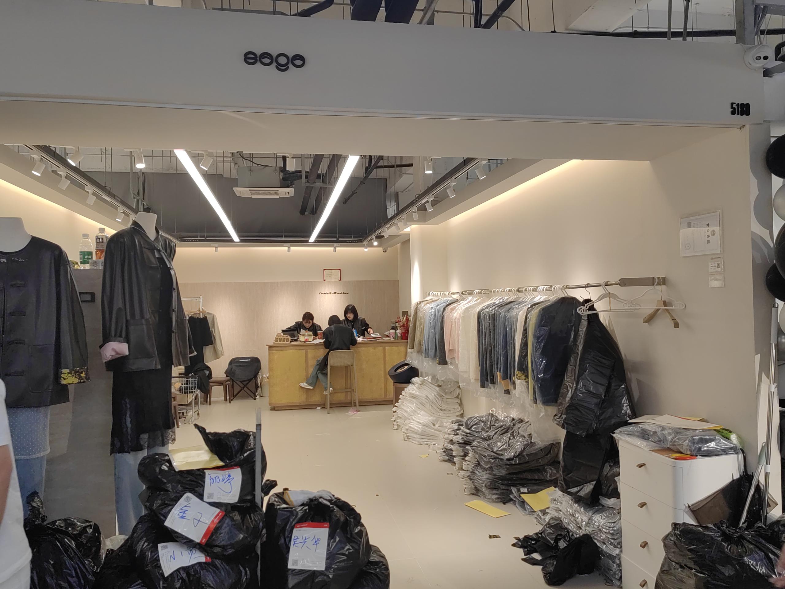 南门村口 8090 产品图