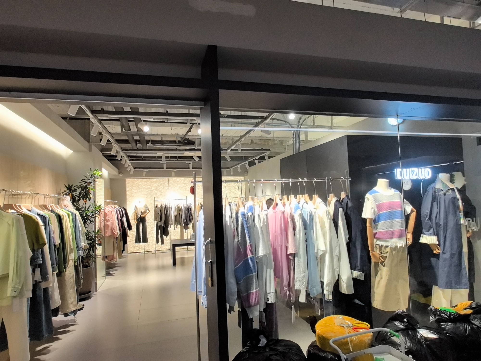 对左 产品图