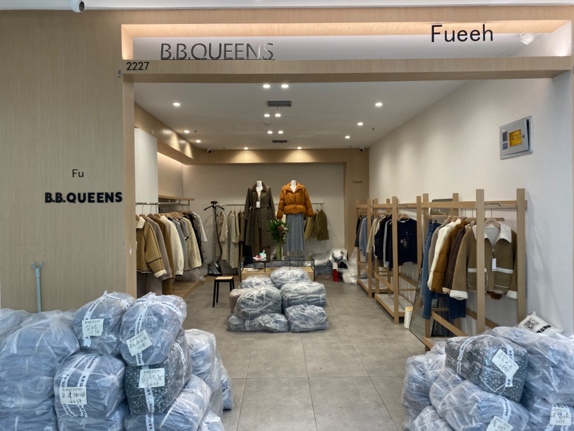 B.B.QUEENS/Fueeh