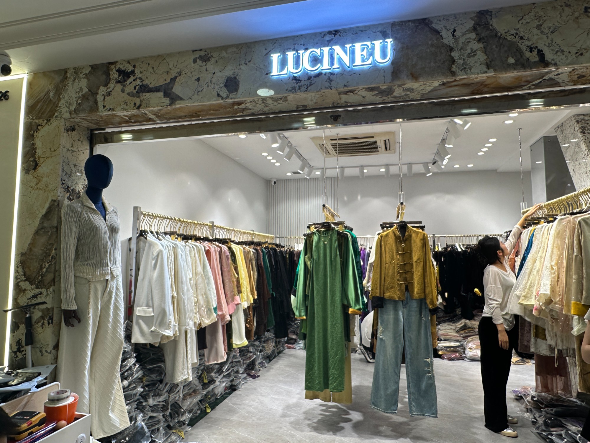 LUCINEU 产品图