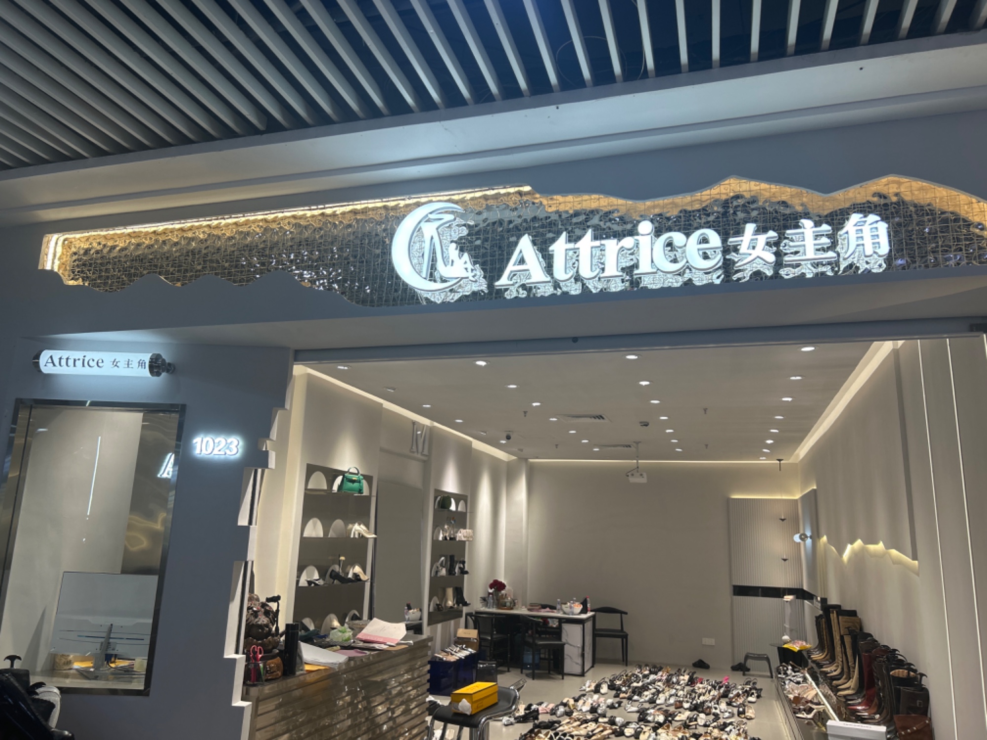 女主角 产品图