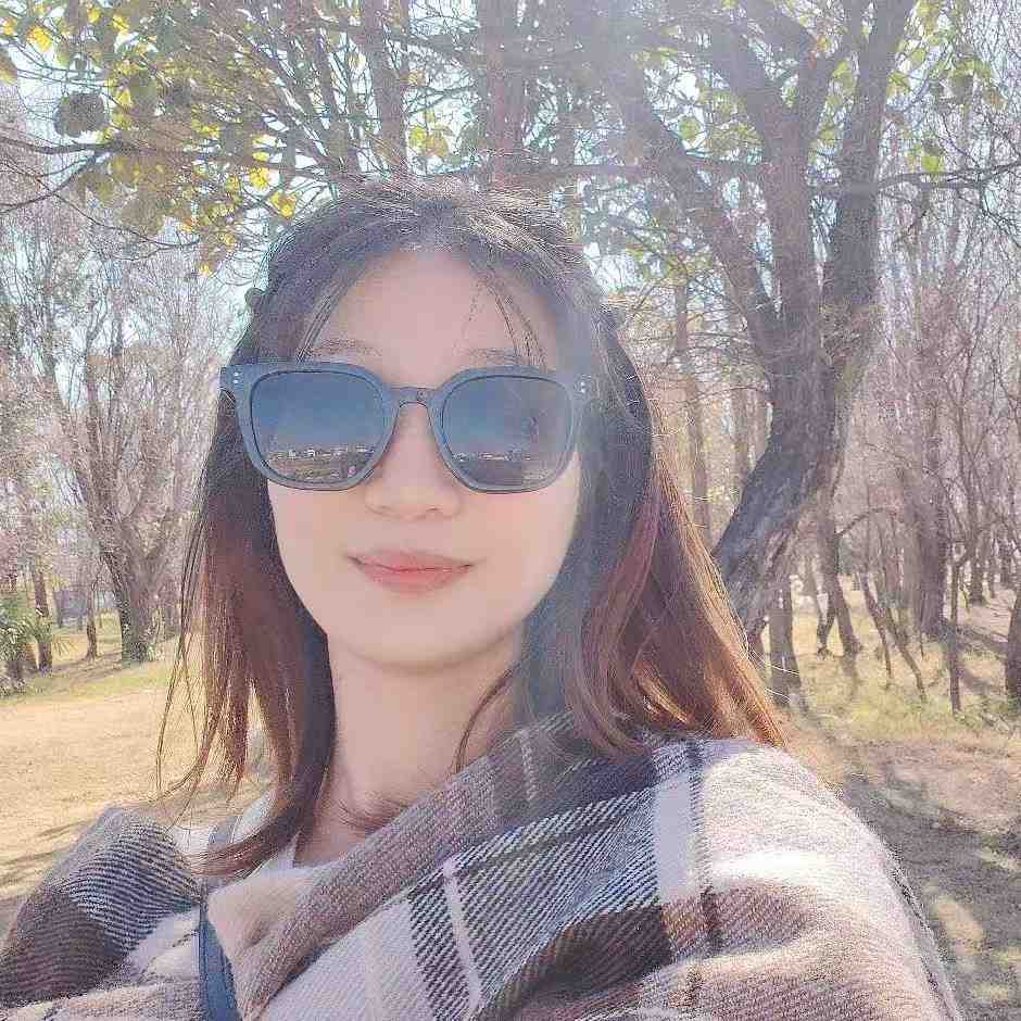 柏雅晴服饰-金马6楼F128 产品图