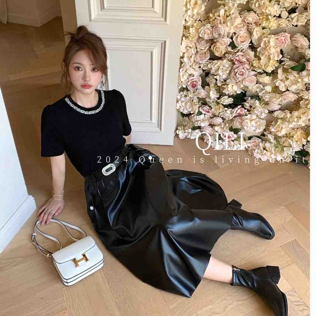 绮丽时装-聚道2楼B26 产品图