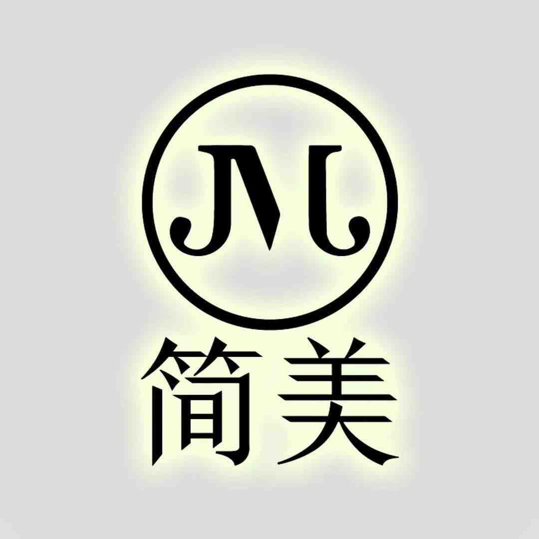 简美卫衣10号楼108 产品图