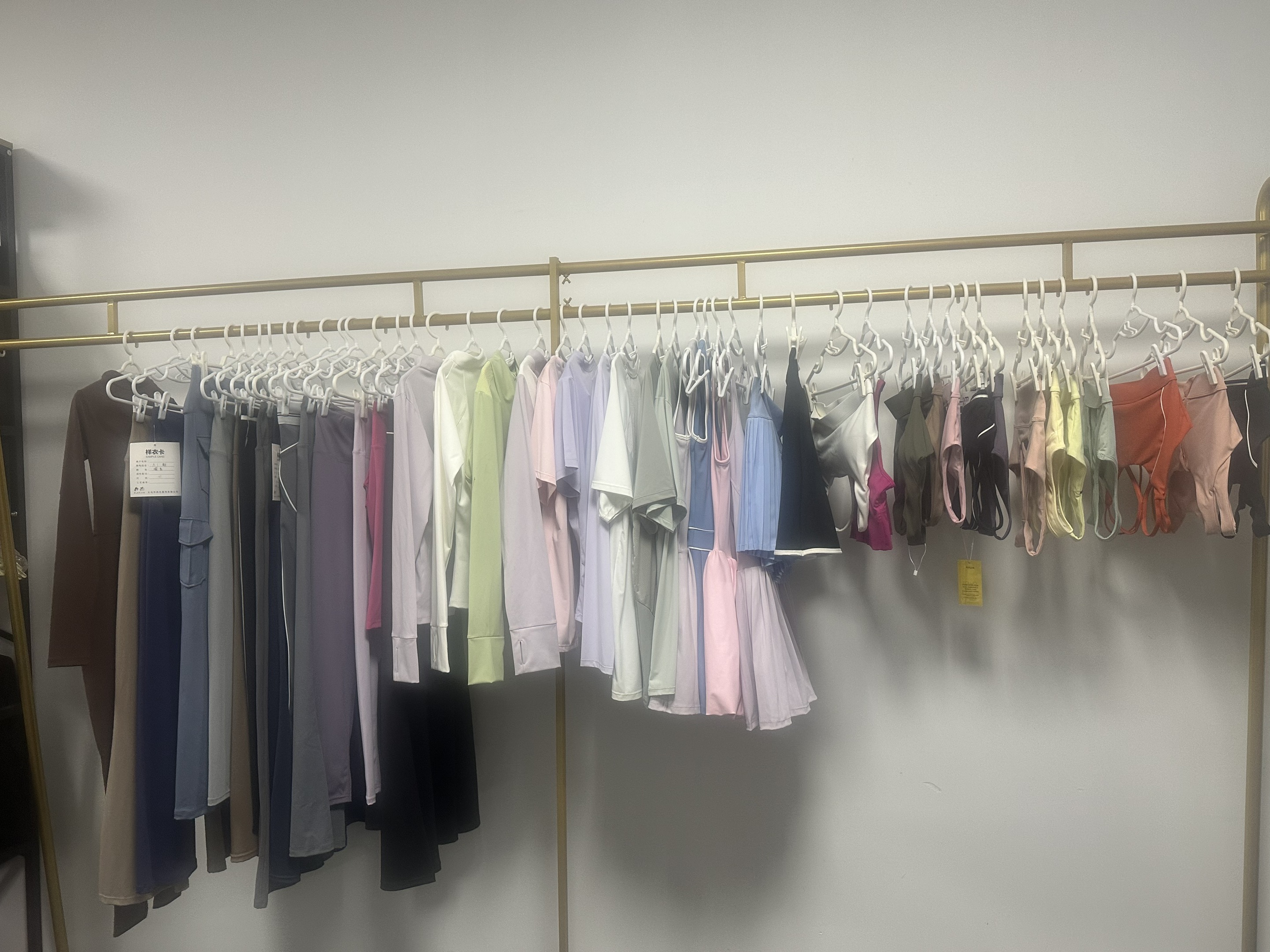 冉杰服饰（外贸瑜伽服装专业代工） 产品图
