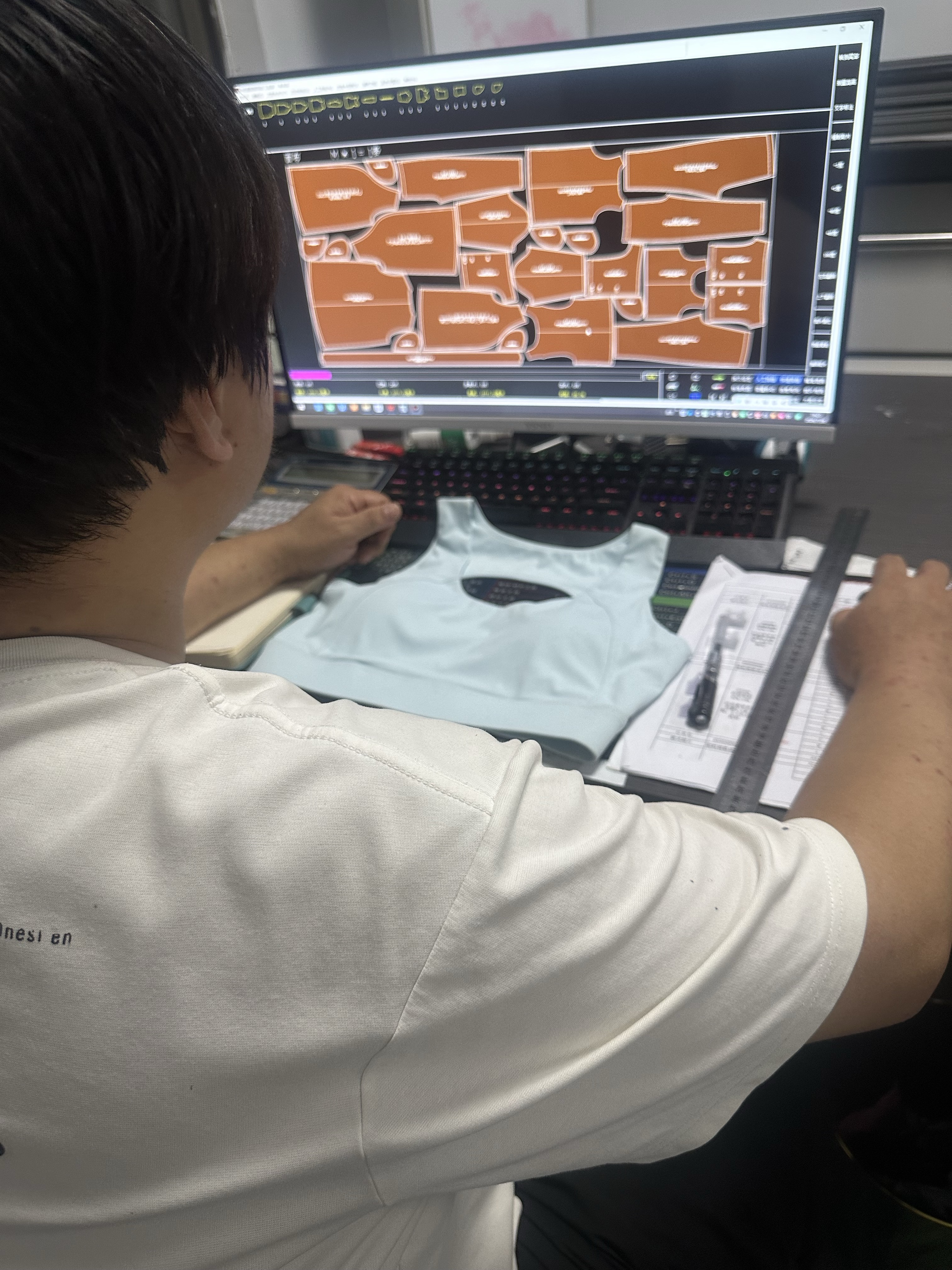 冉杰服饰（外贸瑜伽服装专业代工） 产品图