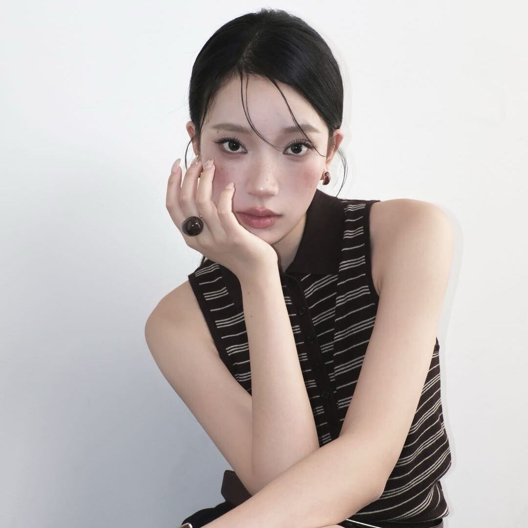 EISISSI-新中国B523-B525 产品图